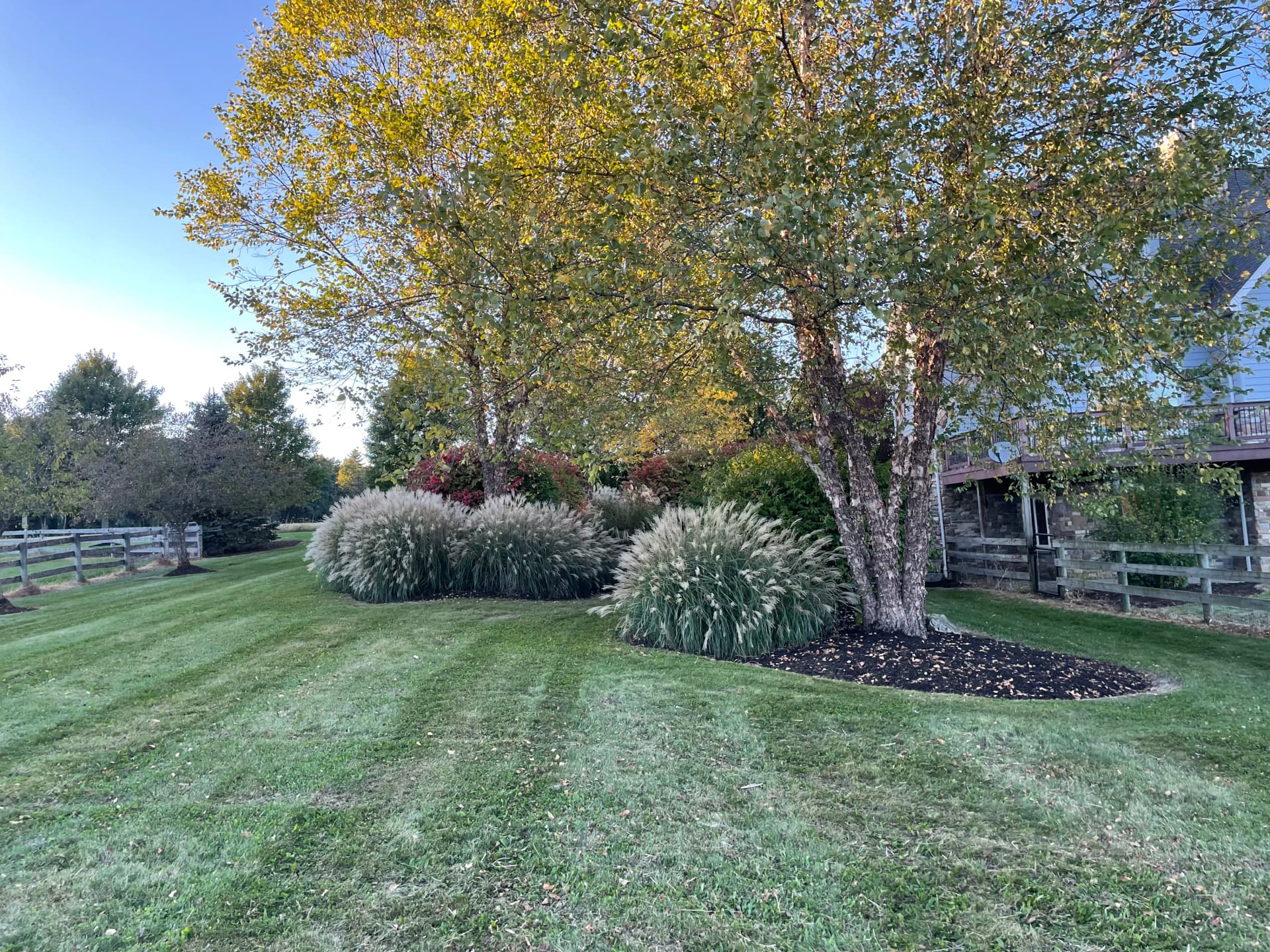 Fresh Mulch and a Full Bed Clean Up on a Large Rural Property