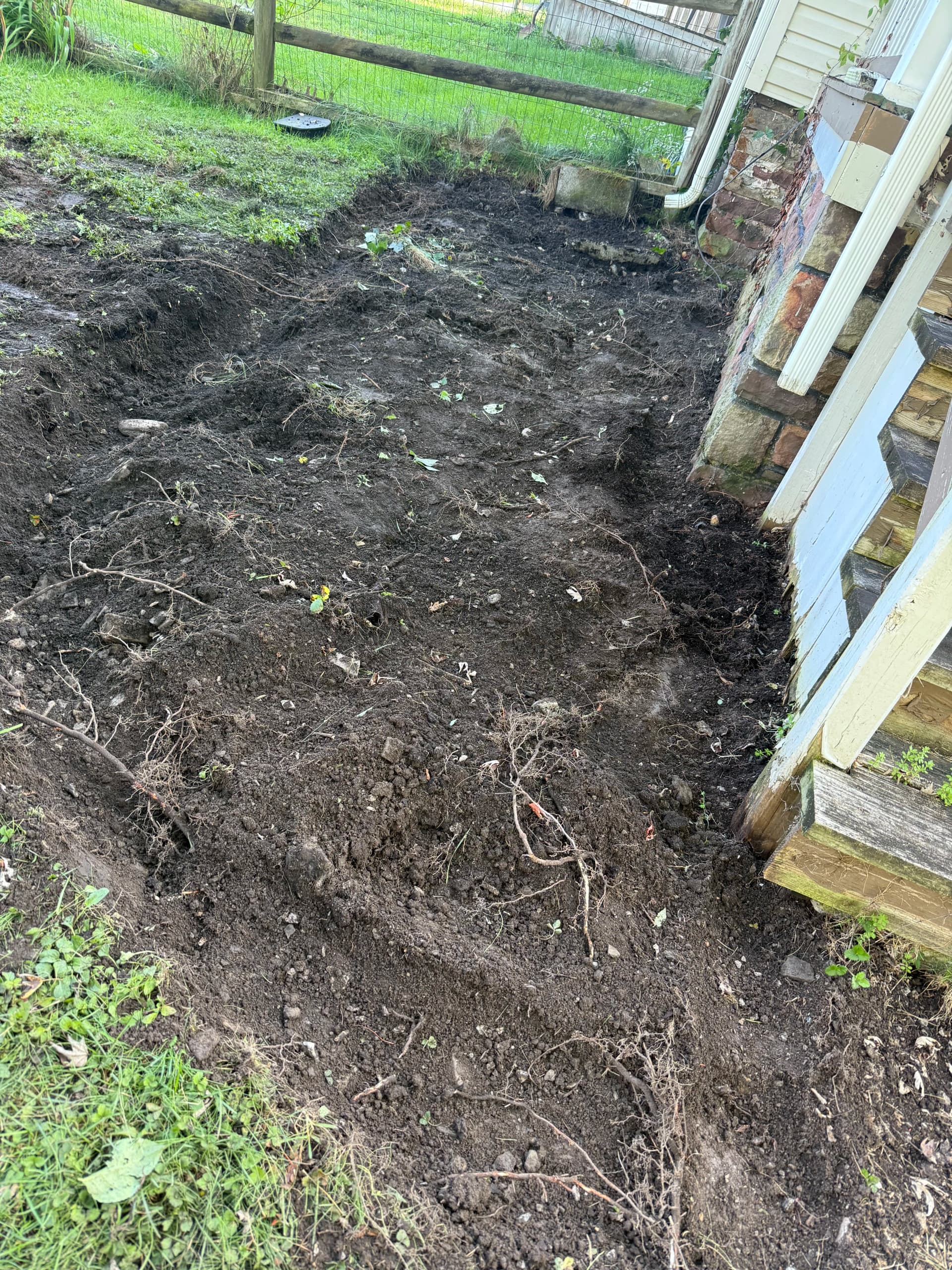 Bed Prep Done Right Before the Mulch Goes Down