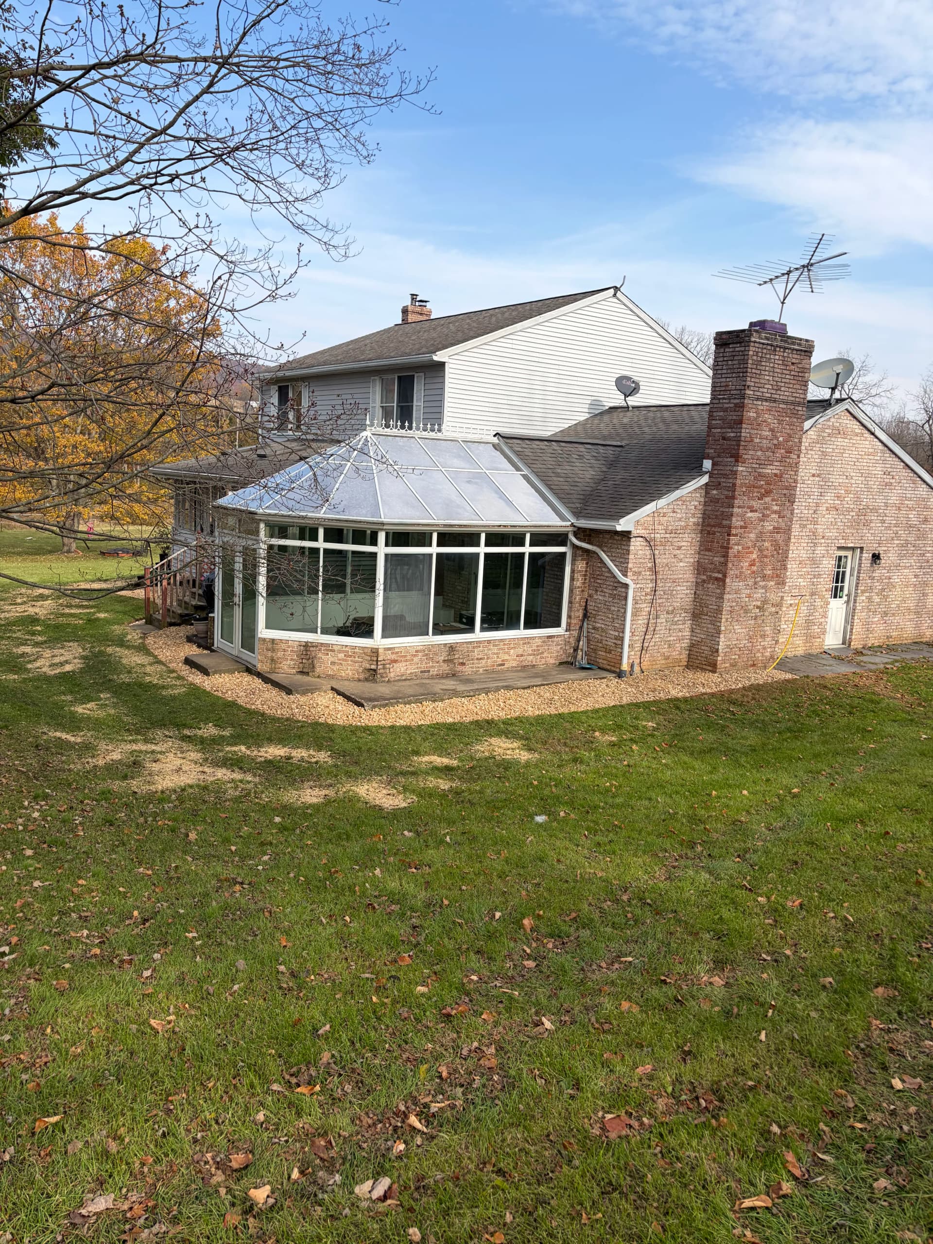 Gallery photos for Stone Bed Installation That Cleans Up the Foundation: Image #1