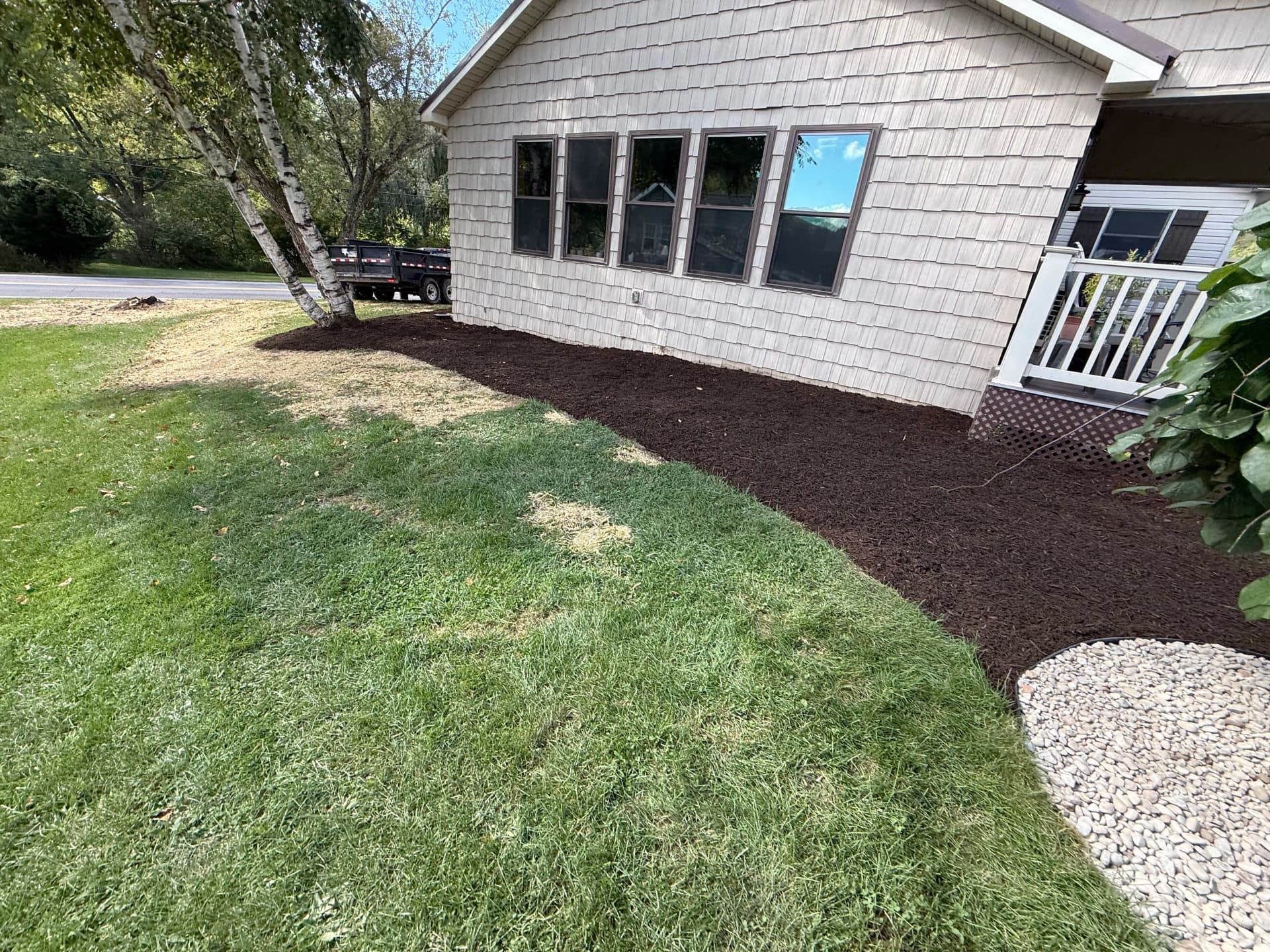 Gallery photos for Paver Patio, Fresh Mulch, and Hydrangeas for Clean Curb Appeal: Image #1
